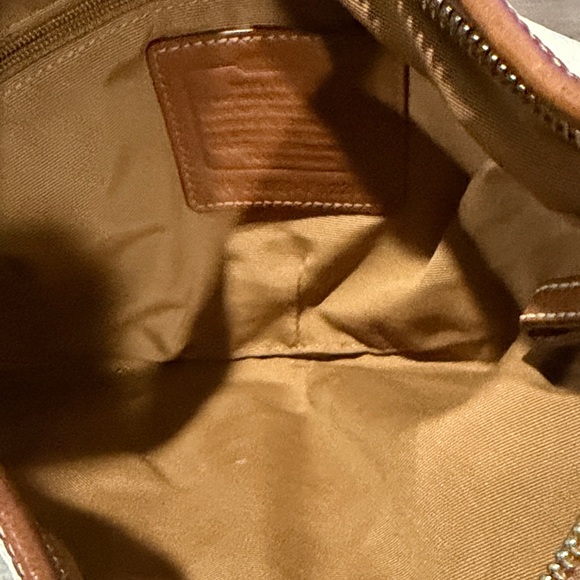 Coach Cream and Brown Shoulder Bag - Picture 6 of 6